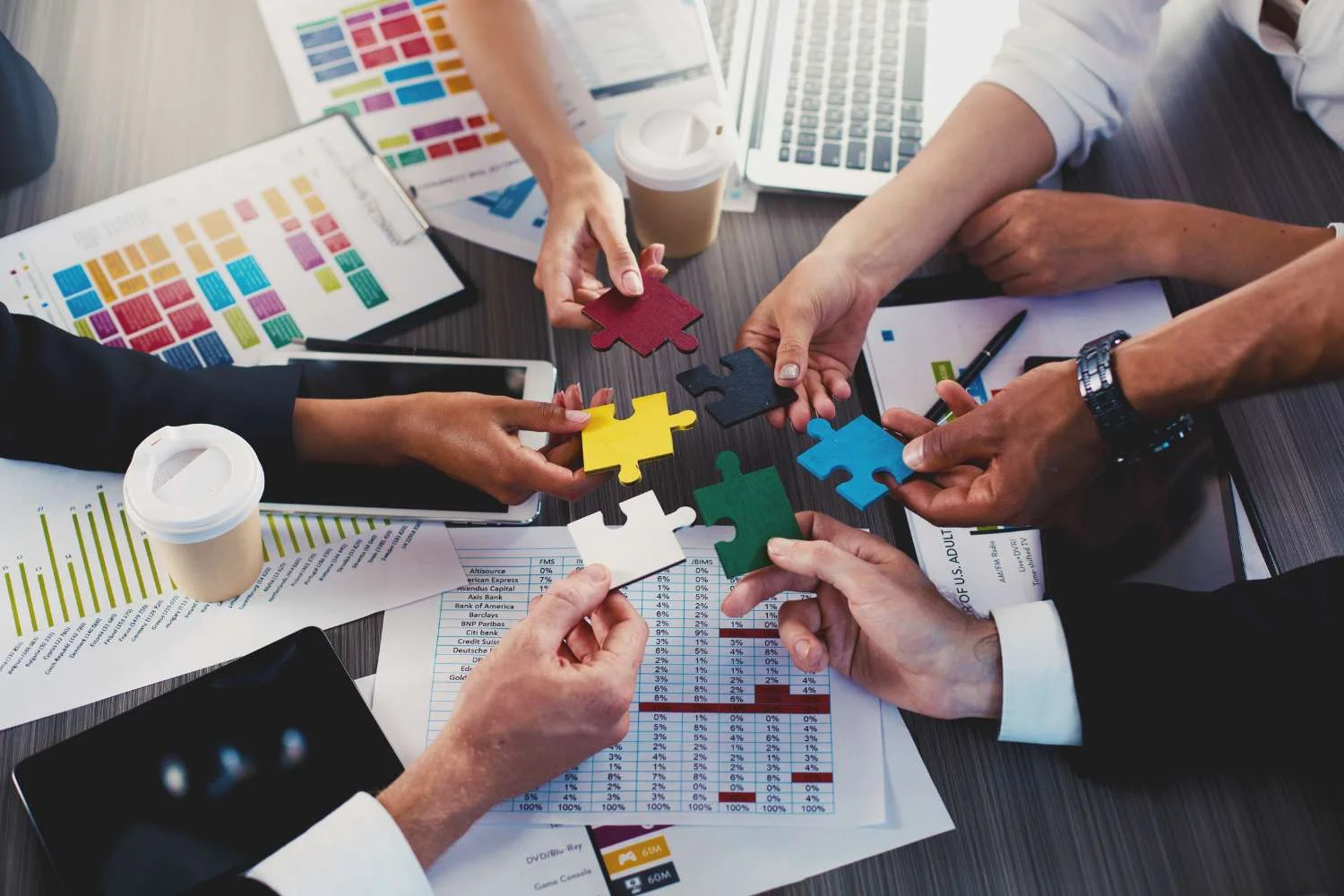 Low-Code Application Development for Supply Chain 10 Integration